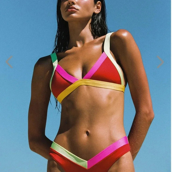 NWT OneOne Swimwear Bikini SET Borneo Red Jesse Kameron Small Cheeky New - Picture 1 of 9